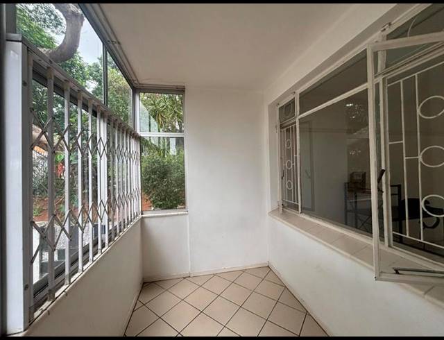 1 BEDROOM PROPERTY TO RENT IN GLENWOOD